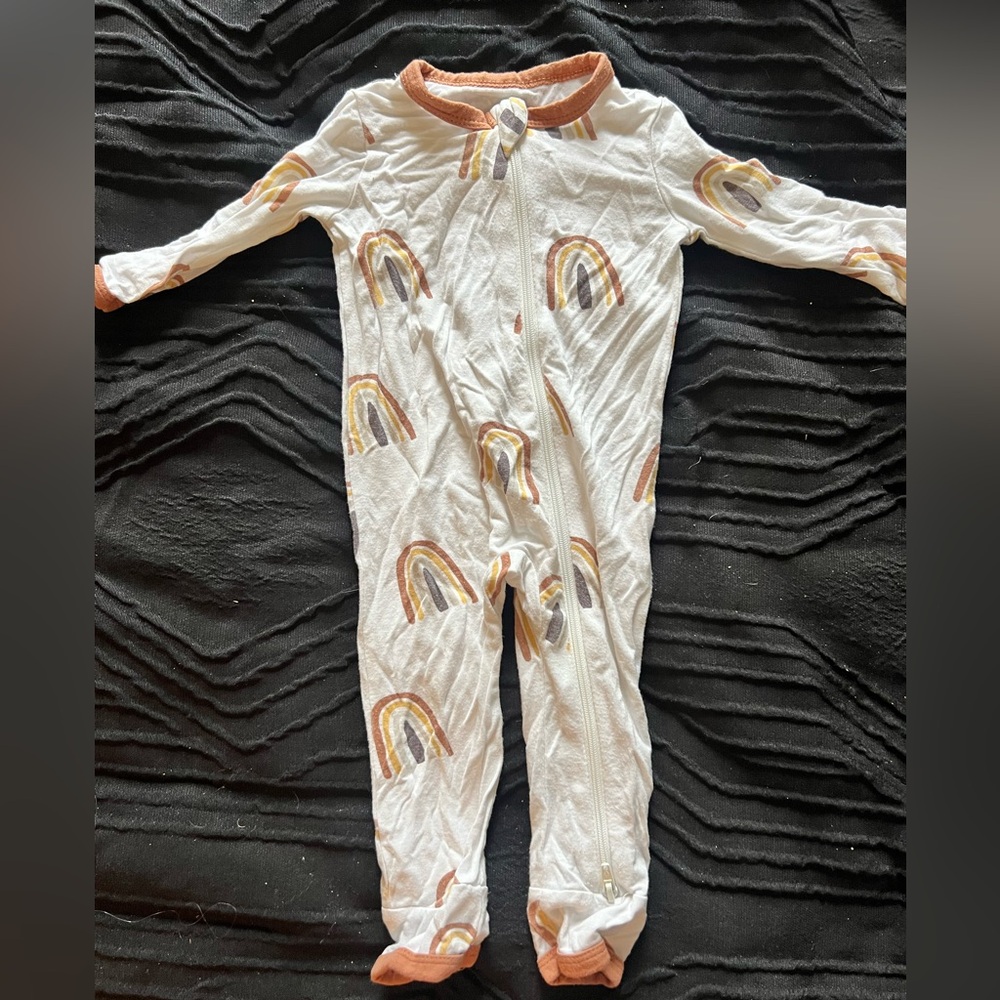 Kyte baby rainbow sleeper